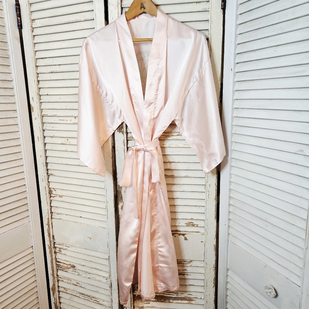Vintage 70s Anais Anais By Cacharel Pink Satin Kimono Robe With Green Embroidery